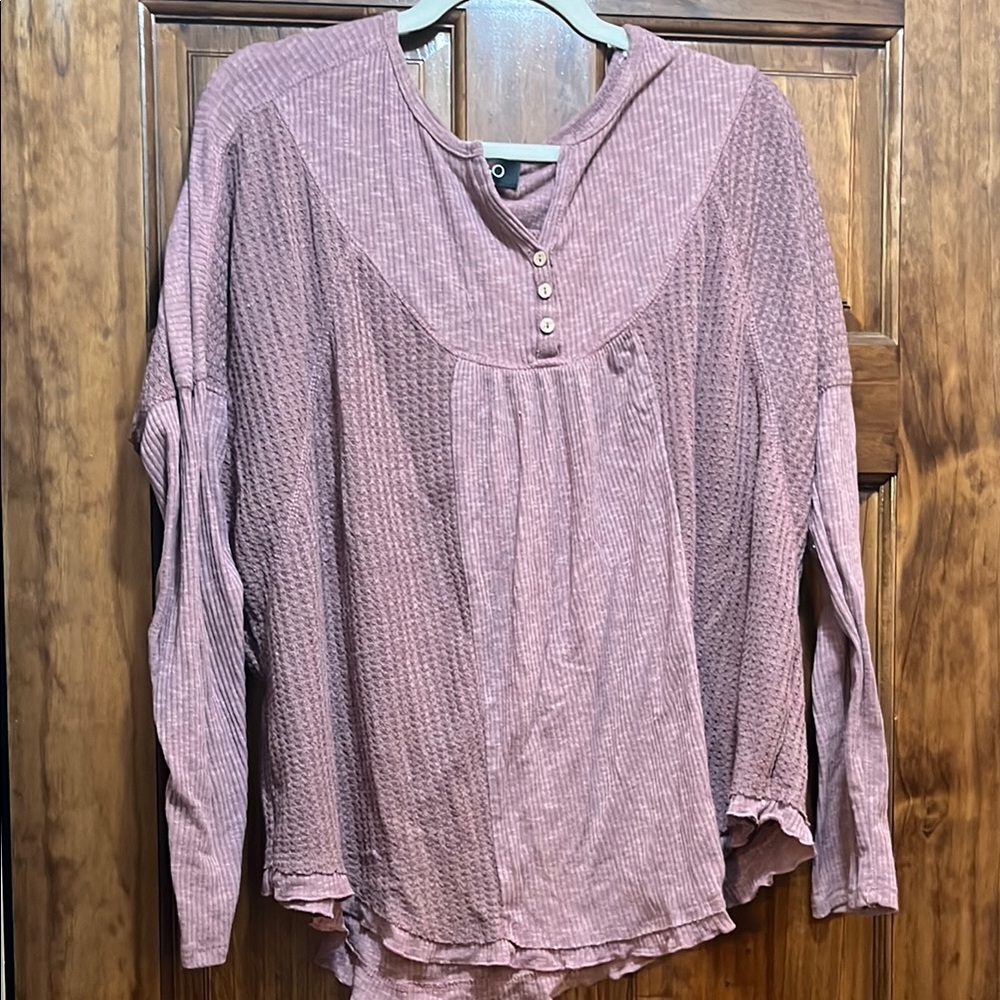 Women's Pink Long Sleeve Top